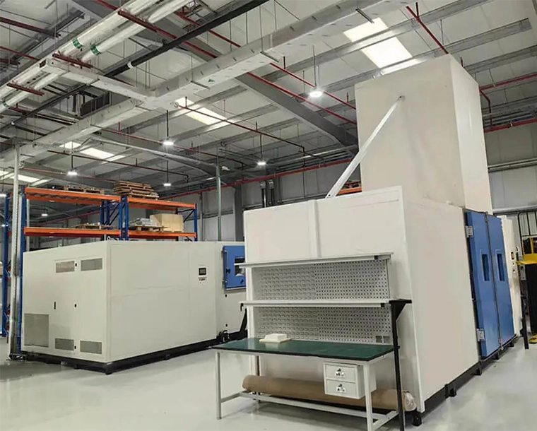 Các tiêu chuẩn và quy định môi trường điển hình cho buồng thử nghiệm benchtop là gì?