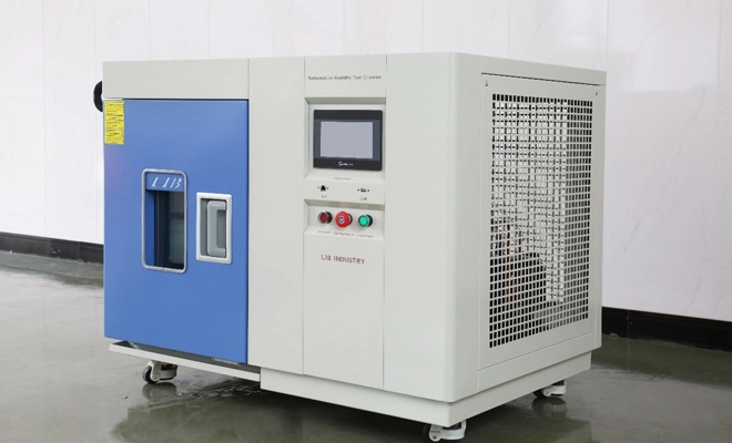 Sự khác biệt giữa buồng độ ẩm không đổi (benchtop và Vertical)