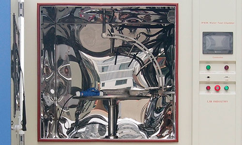 ipx6k_test_chamber16.jpg ipx6k_test_chamber16.jpg