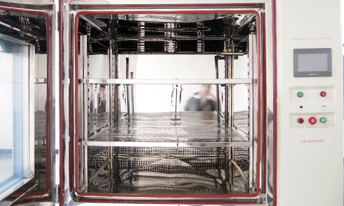 humidity_chamber2.jpg humidity_chamber2.jpg