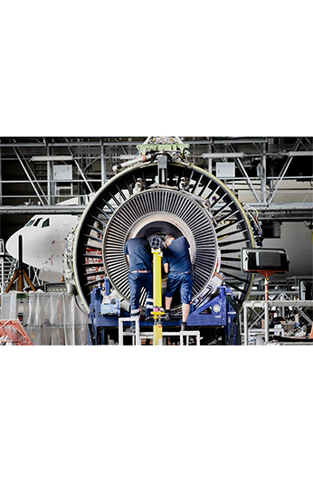 Buồng thử nghiệm môi trường cho ngành hàng không vũ trụ