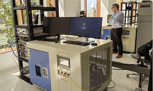 Buồng thử nghiệm khí hậu để bàn điều khiển độ ẩm ổn định nhỏ gọn là gì?