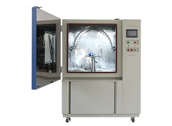 Buồng thử phun mưa dùng để kiểm tra khả năng chống nước của màn hình ngoài trời là gì?